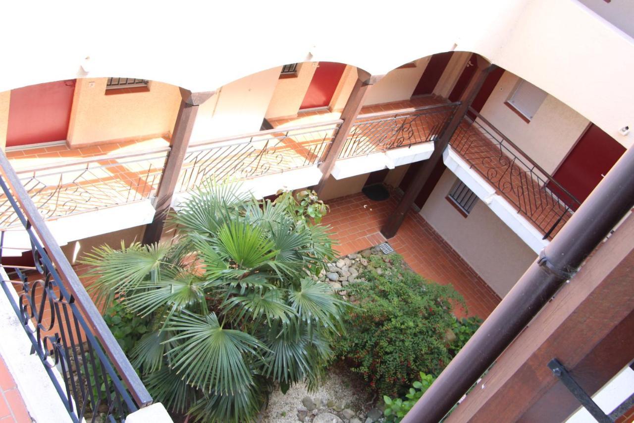 De La Couleur Aux Marquises Apartamento La Londe-les-Maures Exterior foto